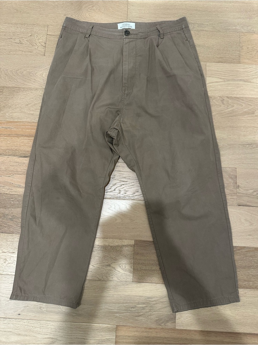 Studio Nicholson Buzzard Cotton Pleated Trousers Beige Khaki Size 36x24 Drop M